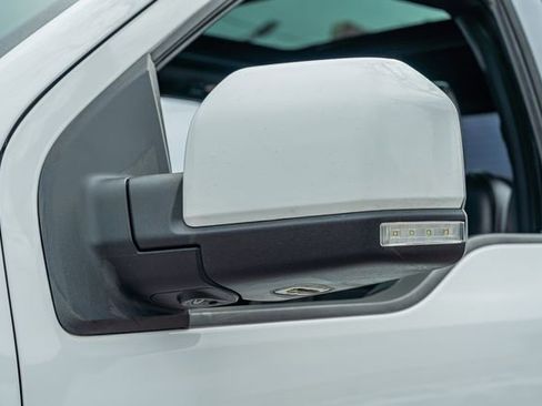 Used 2018 Ford F150 Raptor w/ Equipment Group 802A Luxury image 10