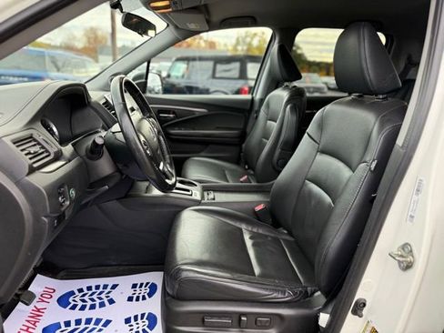 Used 2017 Honda Ridgeline RTL image 2