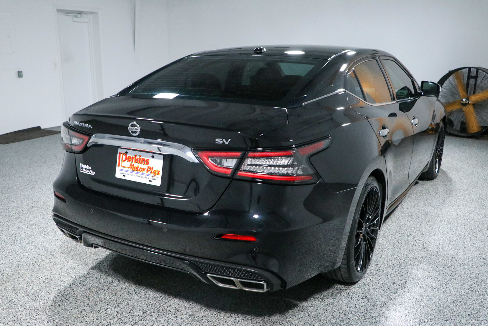 Used 2022 Nissan Maxima SV w/ Floor Mat Group FWD image 7