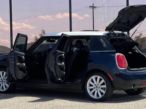 Used 2015 MINI Cooper 4-Door Hardtop image 26