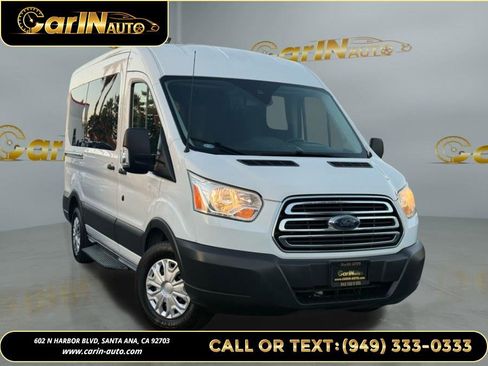 Used 2017 Ford Transit 150 XLT image 3