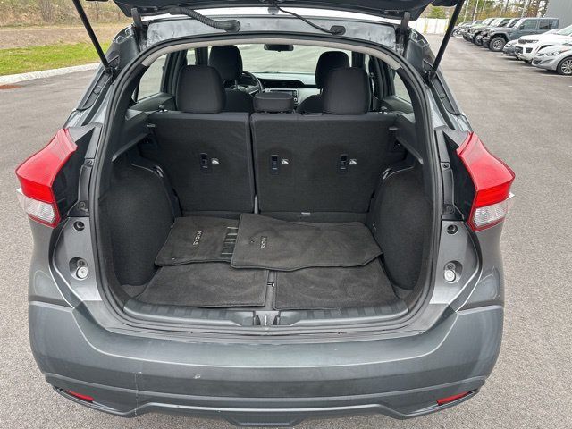 Used 2019 Nissan Kicks S FWD image 15