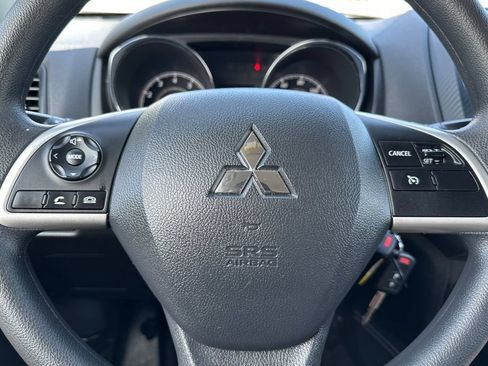 Used 2025 Mitsubishi Outlander Sport ES AWD/4WD image 22