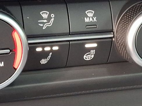 Used 2024 Alfa Romeo Stelvio Quadrifoglio image 27