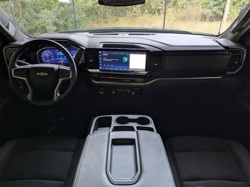 Used 2022 Chevrolet Silverado 1500 LT image 18