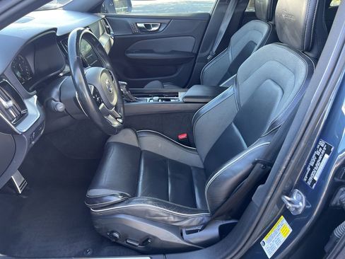 Used 2019 Volvo S60 T6 R-Design image 24