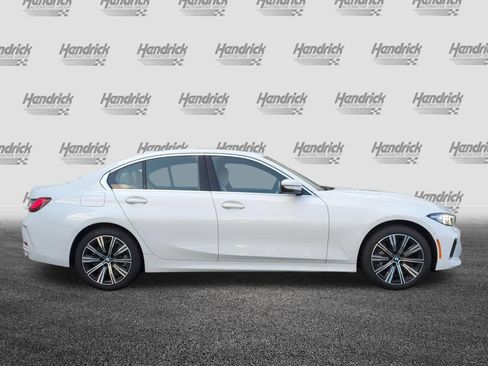 Used 2026 BMW 330i Sedan w/ Premium Package RWD image 11