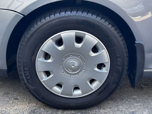 Used 2009 Volkswagen Rabbit S FWD image 8