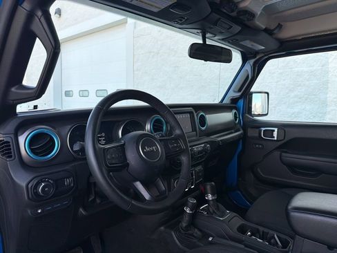Certified 2023 Jeep Wrangler Unlimited w/ Cold Weather Group AWD/4WD image 10