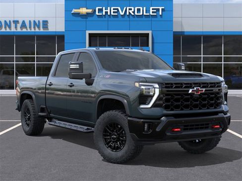 New 2026 Chevrolet Silverado 2500 ZR2 image 7