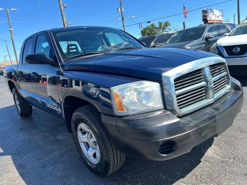 Used 2005 Dodge Dakota ST RWD image 4