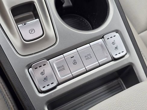 Used 2023 Hyundai Kona Limited w/ Cargo Package image 29