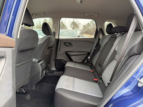 Used 2021 Nissan Rogue S image 12