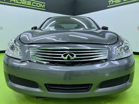 Used 2010 INFINITI G37 Journey w/ Premium Pkg RWD image 3