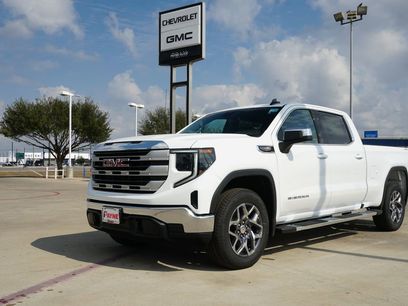 New 2026 GMC Sierra 1500 SLE