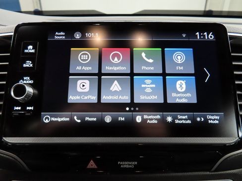 Used 2025 Honda Ridgeline TrailSport image 19