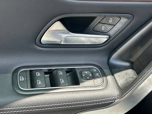 Used 2023 Mercedes-Benz CLA 35 AMG 4MATIC image 19