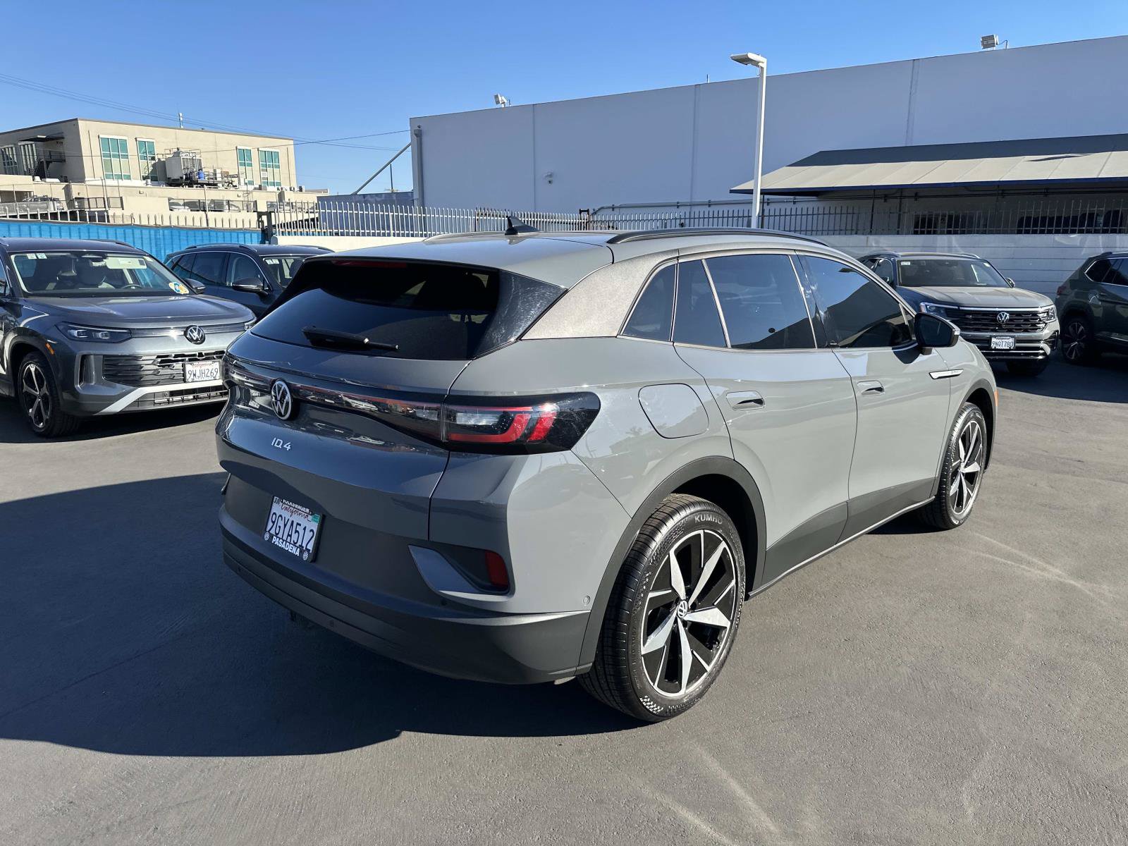 Certified 2023 Volkswagen ID.4 Pro S AWD/4WD image 4