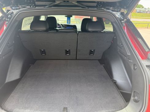 New 2025 Chevrolet Equinox EV RS image 8