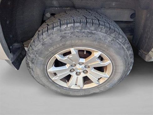Used 2018 Chevrolet Colorado W/T w/ WT Convenience Package image 11