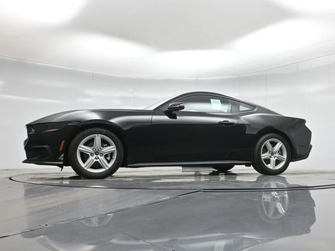 New 2026 Ford Mustang Coupe image 7