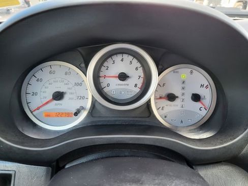 Used 2005 Toyota RAV4 4WD image 19