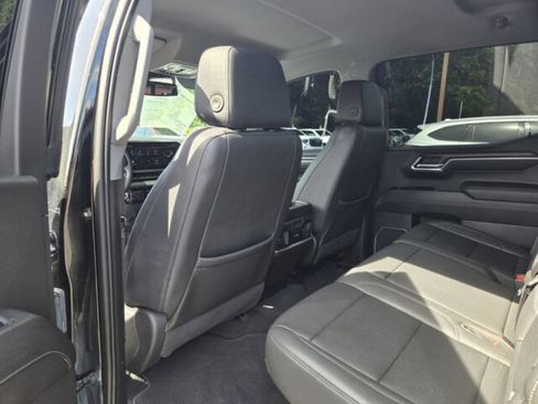 Used 2023 GMC Sierra 1500 SLT w/ SLT Premium Plus Package AWD/4WD image 23