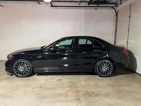Used 2019 Mercedes-Benz C 300 4MATIC Sedan image 2