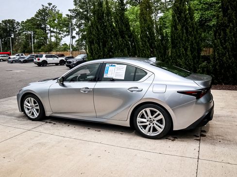 Used 2023 Lexus IS 300 w/ Comfort Package image 7