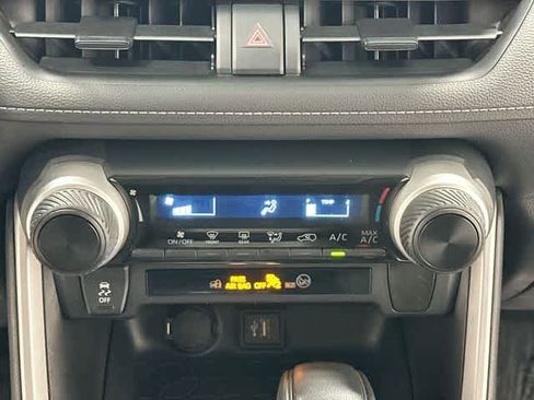 Used 2023 Toyota RAV4 LE FWD image 12