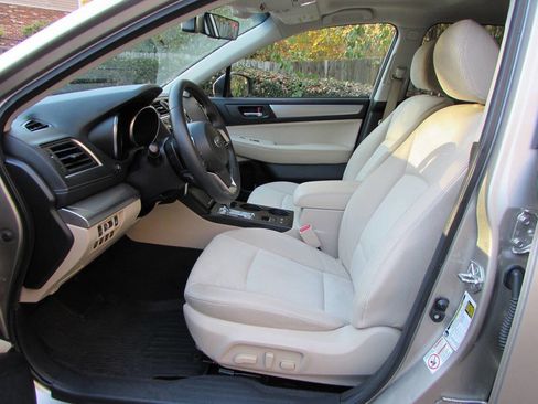 Used 2019 Subaru Outback 2.5i Premium w/ Popular Package #2 image 27