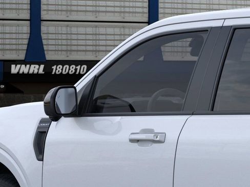 New 2026 Ford Maverick Lariat w/ Black Appearance Package image 21