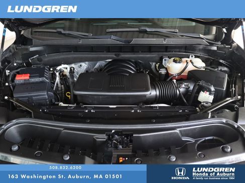 Used 2024 Chevrolet Tahoe High Country AWD/4WD image 34