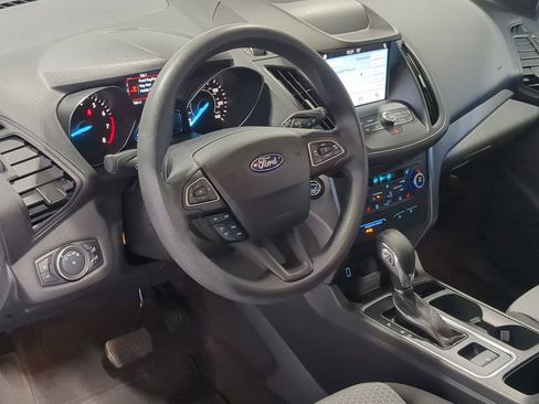 Used 2019 Ford Escape SE FWD image 12
