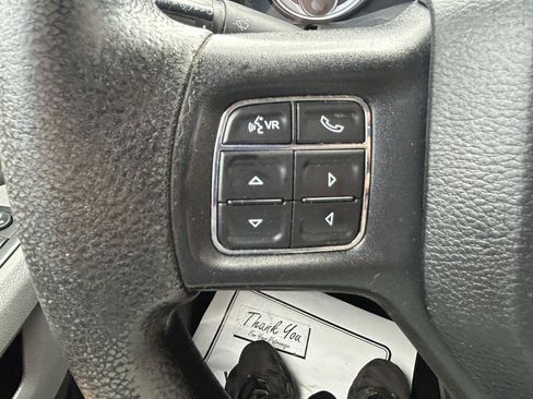 Used 2015 RAM 1500 Classic SLT AWD/4WD image 17