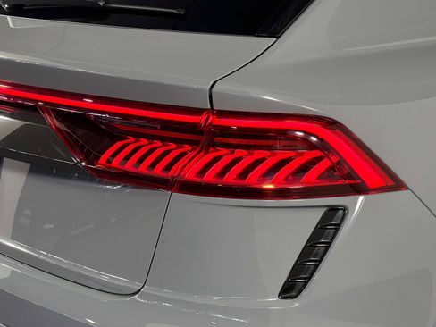 Used 2023 Audi RS Q8 image 15