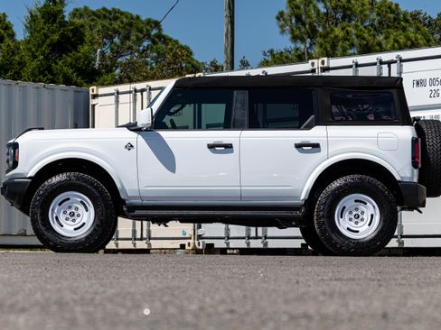 New 2026 Ford Bronco Outer Banks AWD/4WD image 7