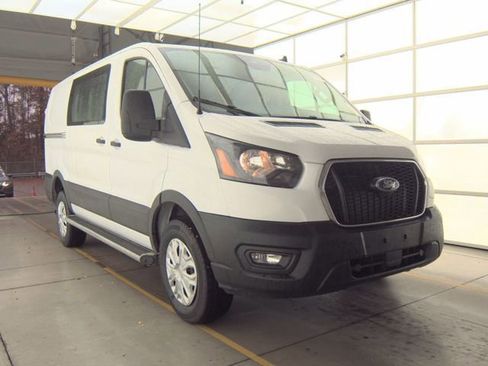 Used 2024 Ford Transit 250 Low Roof w/ Exterior Upgrade Package image 4