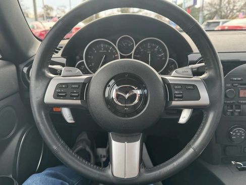 Used 2008 MAZDA MX-5 Miata Grand Touring w/ Premium Pkg image 18