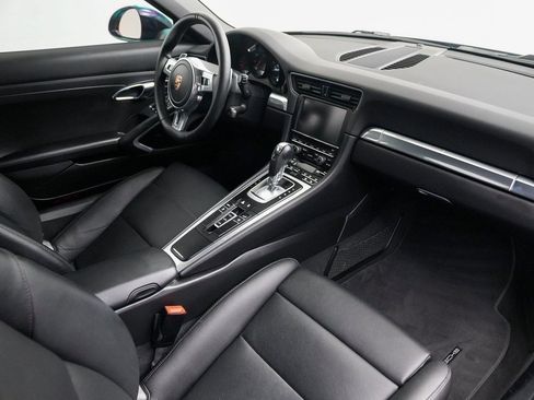 Used 2014 Porsche 911 Carrera image 20