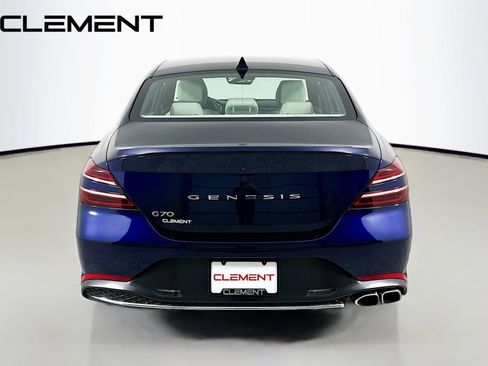 Used 2023 Genesis G70 2.0T RWD image 8