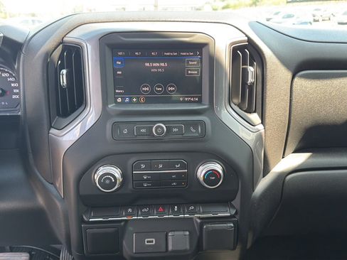 Used 2020 GMC Sierra 1500 4x4 Crew Cab image 12
