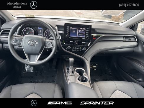 Used 2021 Toyota Camry LE FWD image 20