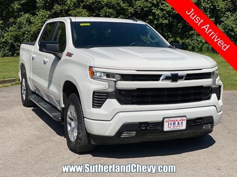 Used 2023 Chevrolet Silverado 1500 RST w/ Z71 Off-Road Package AWD/4WD image 1