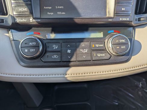 Used 2017 Toyota RAV4 XLE w/ Plus Special Value Package AWD/4WD image 19