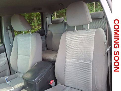 Used 2014 Toyota Tacoma 4x4 Double Cab w/ SR5 Package image 10