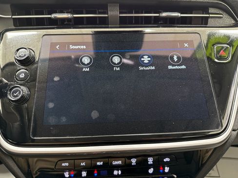 Used 2023 Chevrolet Bolt EUV Premier w/ Sun & Sound Package image 32