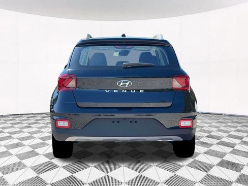 New 2026 Hyundai Venue SEL FWD image 10