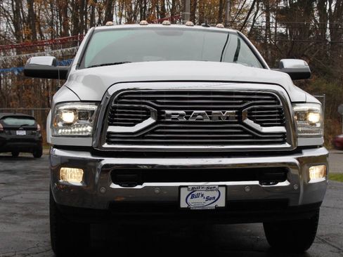 Used 2018 RAM 2500 Laramie w/ Snow Chief Group AWD/4WD image 10