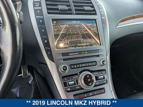 Used 2019 Lincoln MKZ Reserve w/ Reserve Plus Package image 17